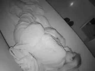 Camsoda Adult Webcam of voyeurcam-julmodels-greybed-2