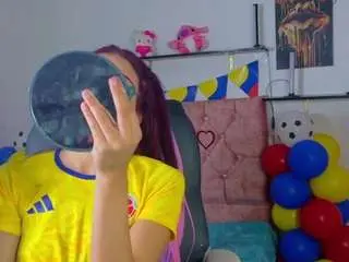 Camsoda Watch Live Sex Cams of velinahoney