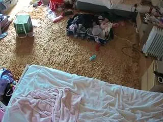 Camsoda Private Sex Chat of voyeurcam-julmodels-whitebed-5