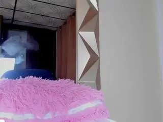 Camsoda Nude Webcam of mia-scarlet