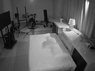 Camsoda Adult Webcam of voyeurcam-jb-office-1