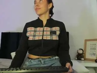 Camsoda Free Live Porn of melanie-rouxs