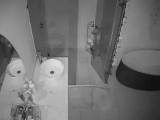 Camsoda Adult Webcam of voyeurcam-casa-salsa-bathroom-6