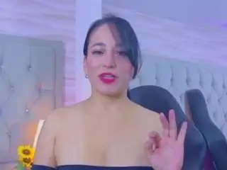 Camsoda Free Porn Cam of megan-diamond