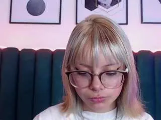 Camsoda Free Live Porn of velori-fg