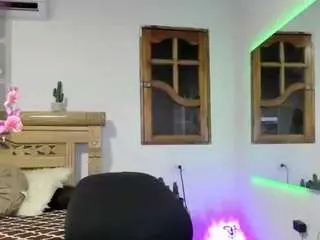 Camsoda Live Sex Cam of oriana-hanks
