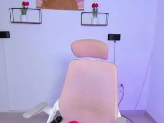 Camsoda Sex Cam of emily-villamil
