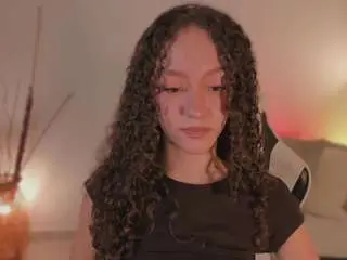 Camsoda Free Porn Cam of chloemoretix