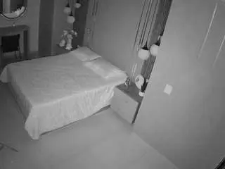 Camsoda Nude Webcam of voyeurcam-casa-salsa-bedroom-10
