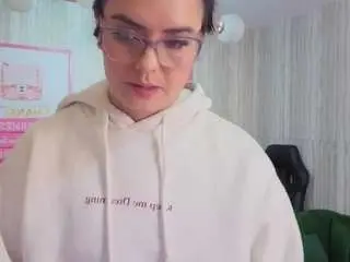 Camsoda Live Sex Cam of zarcasutra-t