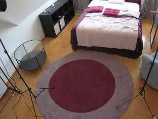 Camsoda Private Sex Chat of voyeurcam-julmodels-whitebed-1