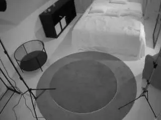 Camsoda Sex Chat of voyeurcam-julmodels-whitebed-1