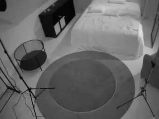 Camsoda Watch Live Sex Cams of voyeurcam-julmodels-whitebed-1