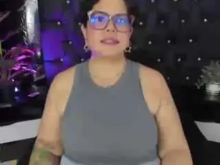 Camsoda Private Sex Chat of arethaozz