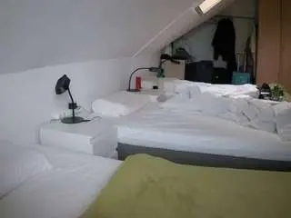 Camsoda Free Porn Cam of voyeurcam-julmodels-bed-4