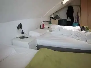 Camsoda Adult Webcams of voyeurcam-julmodels-bed-4