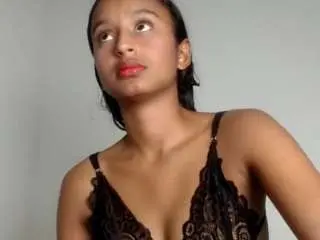 Camsoda Sex Cam of valeryskinnyvagi