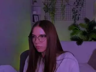 Camsoda Adult Video Chat of emilia-fly
