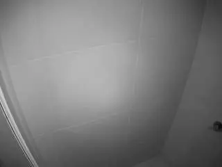 Camsoda Private Sex Chat of voyeurcam-casa-salsa-bathroom-8