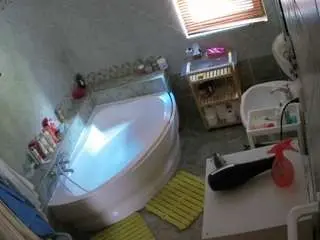 Camsoda Best live sex cam show of voyeurcam-julmodels-bath-1st-2