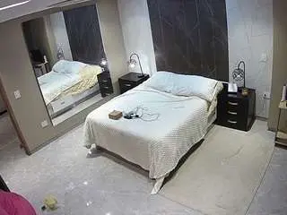 Camsoda Live Sex Cam of voyeurcam-casa-salsa-bedroom-4