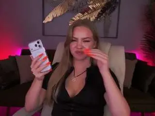 Camsoda Nude Webcam of celestenoirr