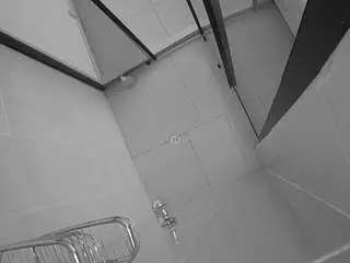 Camsoda Adult Webcams of voyeurcam-jb-shower-2