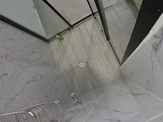 Camsoda Private Sex Chat of voyeurcam-jb-shower-2