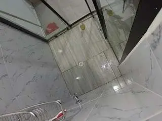 Camsoda Free Porn Cam of voyeurcam-jb-shower-2