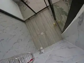 Camsoda Private Sex Chat of voyeurcam-jb-shower-2