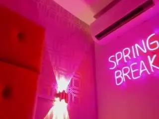 Camsoda Watch Live Sex Cams of selenemoor1