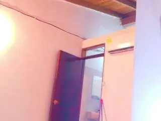Camsoda Free Porn Cam of black-pussydoll