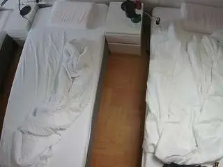 Camsoda Live Porn of voyeurcam-julmodels-bed-5