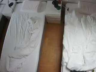 Camsoda Watch Live Sex Cams of voyeurcam-julmodels-bed-5