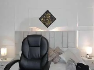 Camsoda Sex Chat of martina-evan