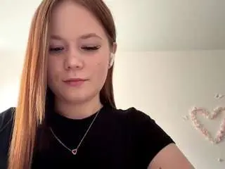 Camsoda Nude Webcam of florriewillock