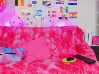Camsoda Live Sex Cam of nyra-queen