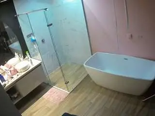Camsoda Nude Webcam of voyeurcam-casa-salsa-bathroom-2
