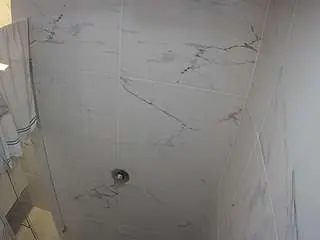 Camsoda Nude Webcam of voyeurcam-casa-salsa-bathroom-11