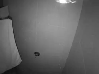 Camsoda Free Porn Cam of voyeurcam-casa-salsa-bathroom-11