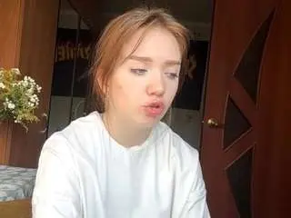 Camsoda Sex Cam of corinamitnick