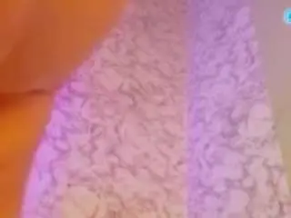 Camsoda Nude Webcam of laurengarciaa