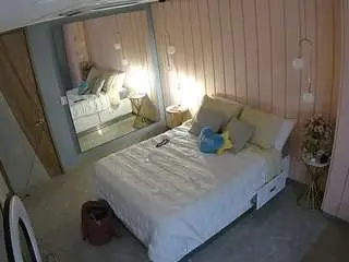 Camsoda Adult Video Chat of voyeurcam-casa-salsa-bedroom-2