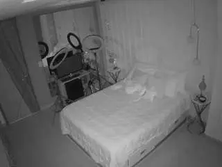 Camsoda Nude Webcam of voyeurcam-casa-salsa-bedroom-2