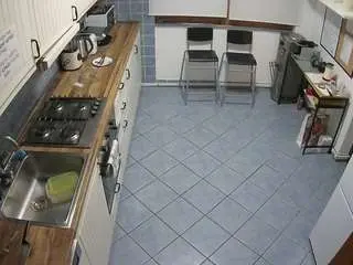 Camsoda Best Webcam of voyeurcam-julmodels-kitchen-2