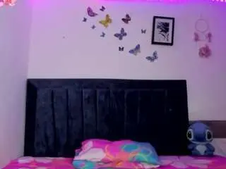 Camsoda Private Sex Chat of emmie-bunny