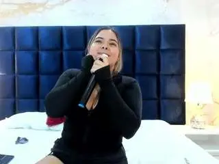 Camsoda Sex Chat of evelin-mason