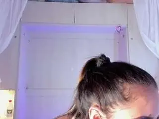 Camsoda Watch Live Sex Cams of bellabroocks