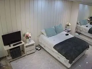 Camsoda Live Sex Cam of voyeurcam-casa-salsa-bedroom-5