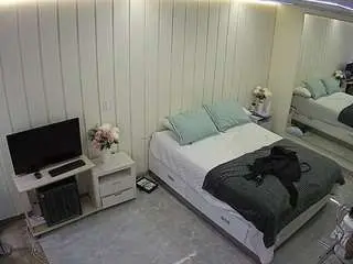 Camsoda Adult Webcam of voyeurcam-casa-salsa-bedroom-5